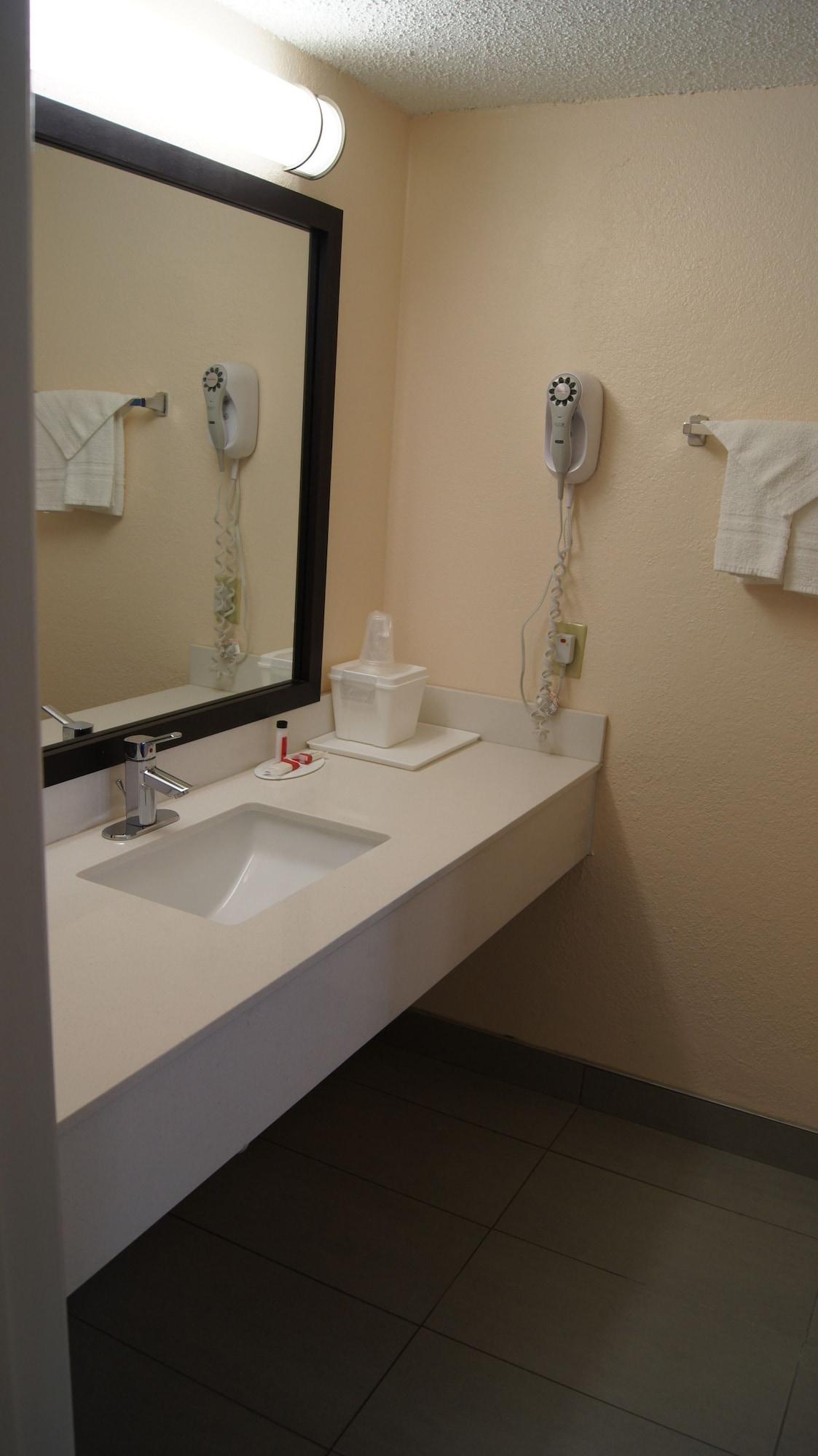 Travelodge By Wyndham North Richland Hills/Dallas/Ft Worth Екстер'єр фото