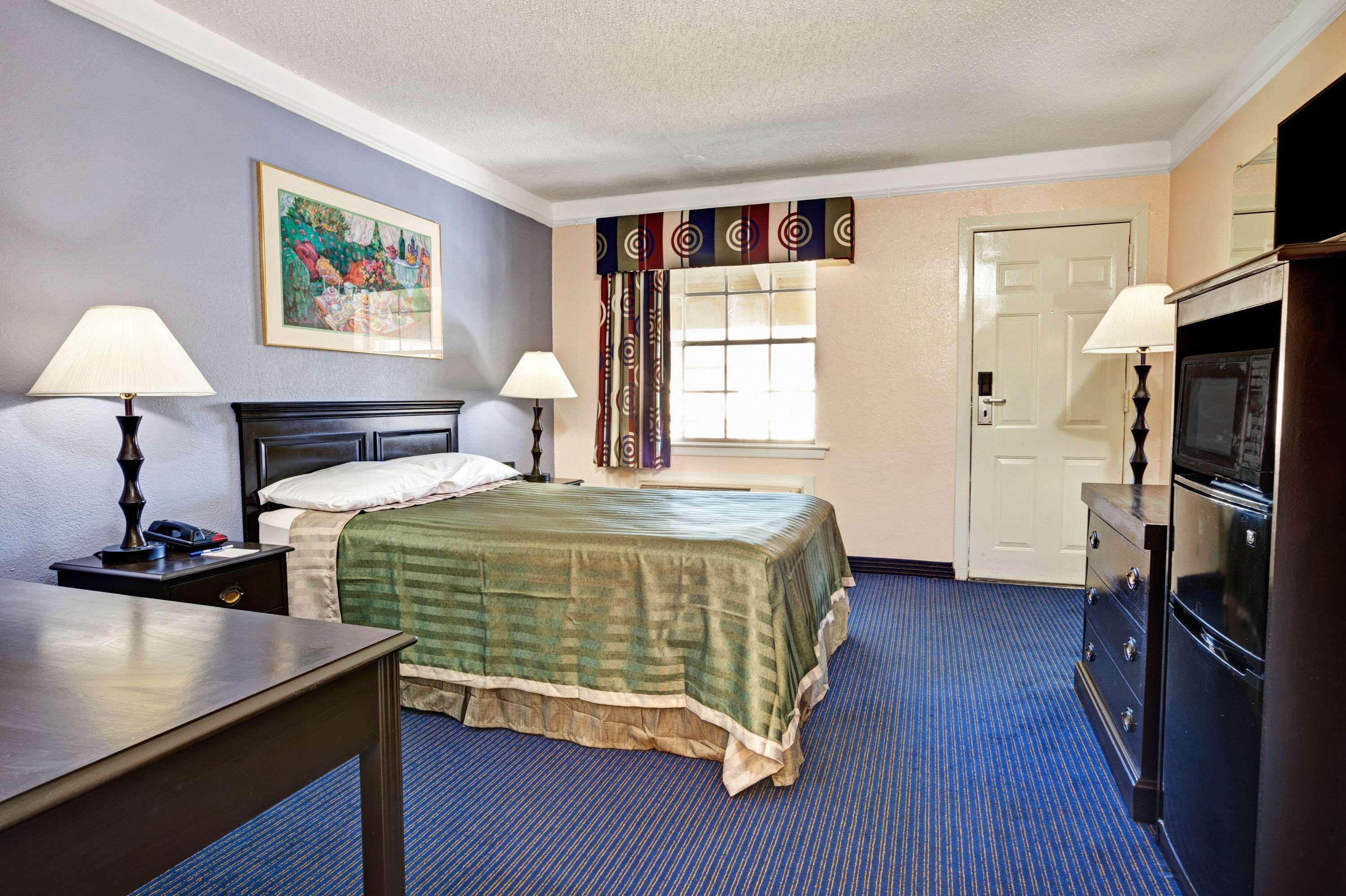 Travelodge By Wyndham North Richland Hills/Dallas/Ft Worth Екстер'єр фото